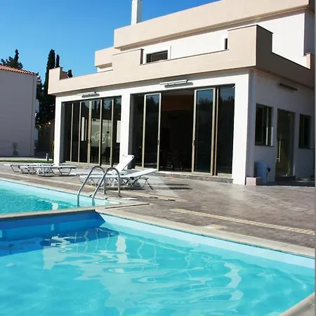 Ξενοδοχείο με διαμερίσματα Zeis Edo Luxury *