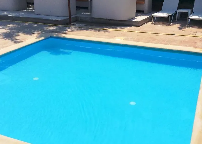 Zeis Edo Luxury 3* Tolón
