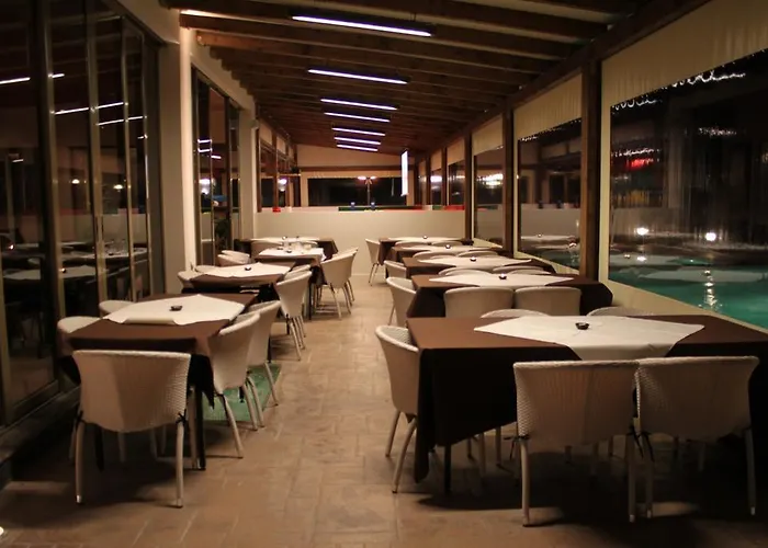 Zeis Edo Luxury Apartahotel