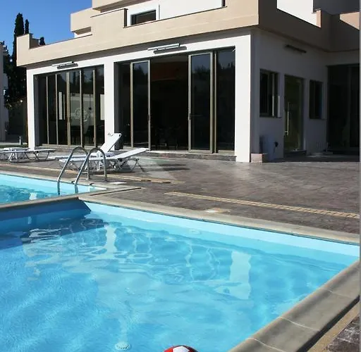 Apartahotel Zeis Edo Luxury Tolón