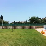 Zeis Edo Luxury Aparthotel Tolo