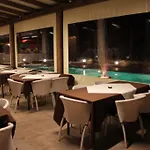 Zeis Edo Luxury Tolo
