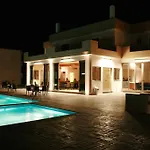 Aparthotel Zeis Edo Luxury Tolo