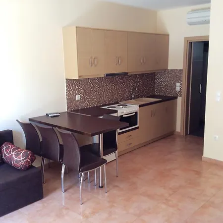 Zeis Edo Luxury Aparthotel 3*