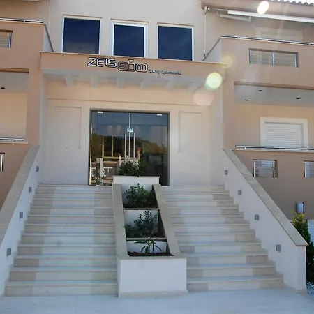 Aparthotel Zeis Edo Luxury 3*
