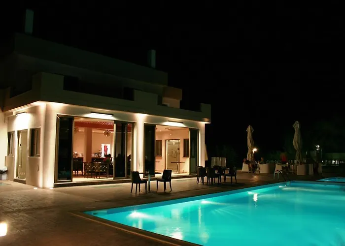 Zeis Edo Luxury 아파트호텔 Tolón