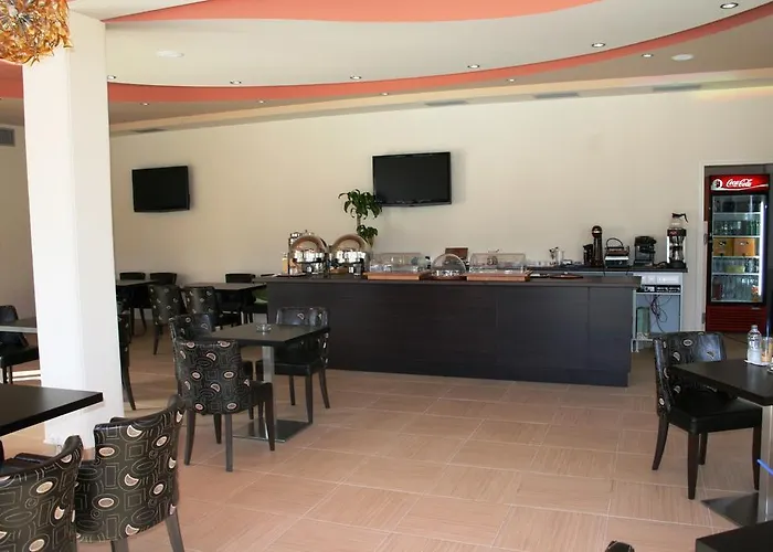 Zeis Edo Luxury מלון דירות