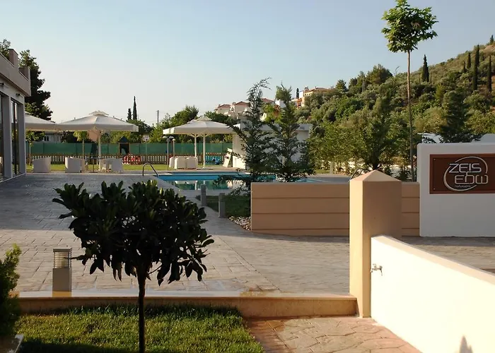 Zeis Edo Luxury טולון